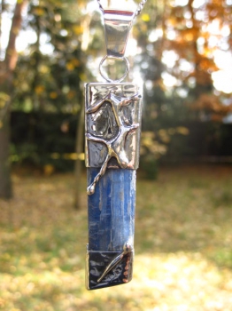 wisiorek-srebrny-talizman-blue-sapphire.jpg